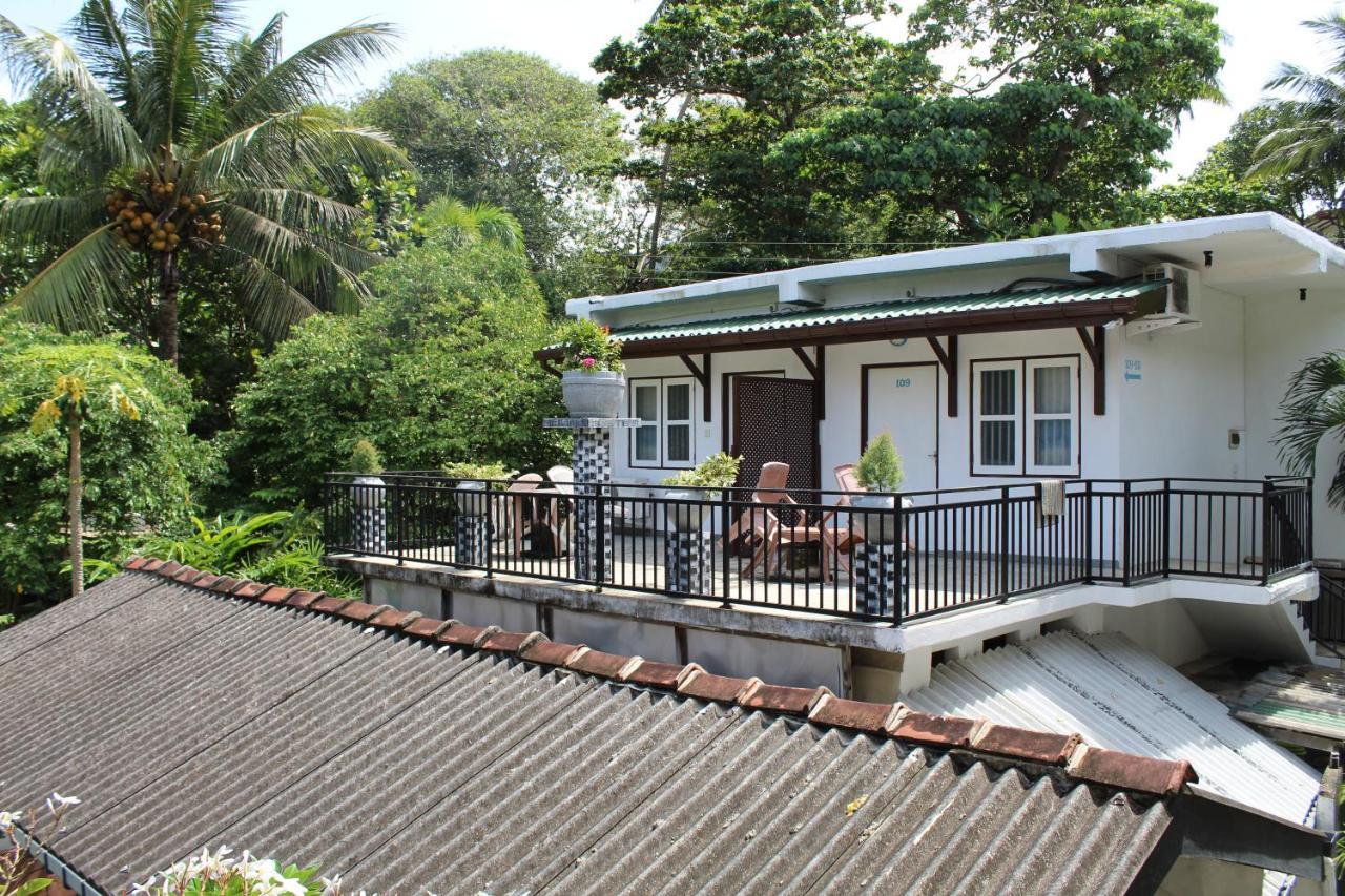 Blue Eyes Inn Unawatuna Dış mekan fotoğraf