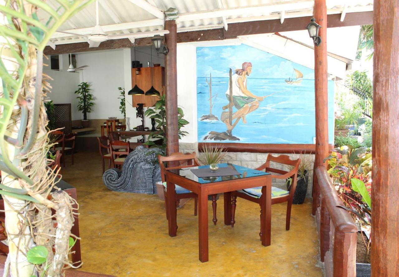 Blue Eyes Inn Unawatuna Dış mekan fotoğraf
